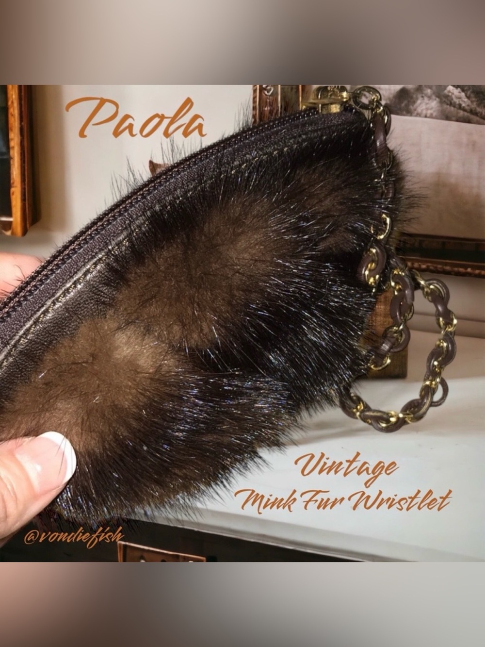 PAOLA Vintage Brown Mink & Leather Fur Wristlet